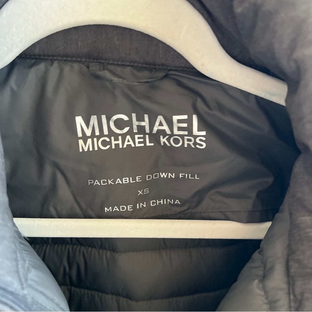 Michael Kors Packable Down Jacket - Women’s Small… - image 3